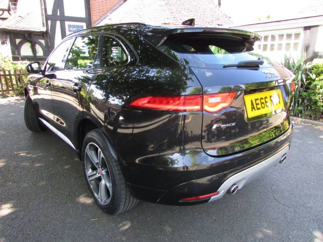 2016 Jaguar F-Pace 3.0d V6 S 5dr Auto AWD