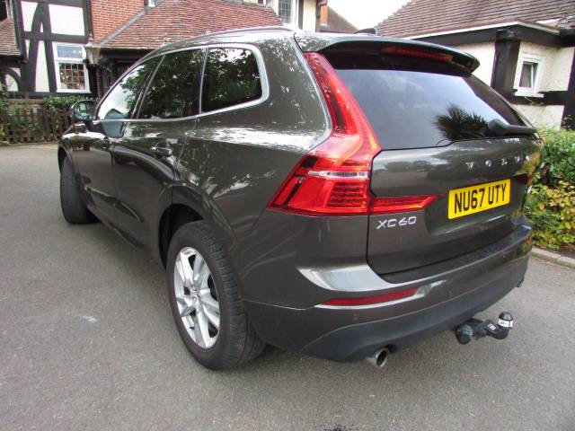 2017 Volvo XC60 2.0 D4 Momentum 5dr AWD Geartronic