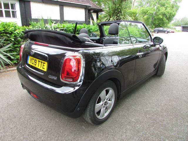2019 Mini Convertible 1.5 Cooper Classic II 2dr